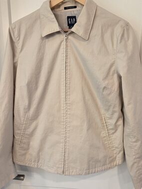GAP Stretch Khaki Zip Jacket Size M Minimalist Lightweight Coat Scandigirl